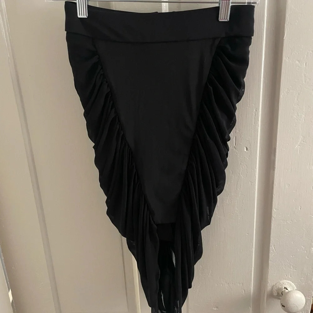 Bebe‎ Black Hi Low Ruffle Scrunch Skirt